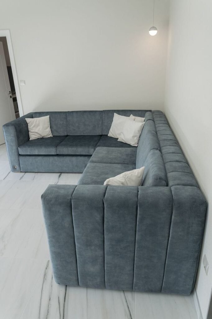 3 seater sofa in mira road